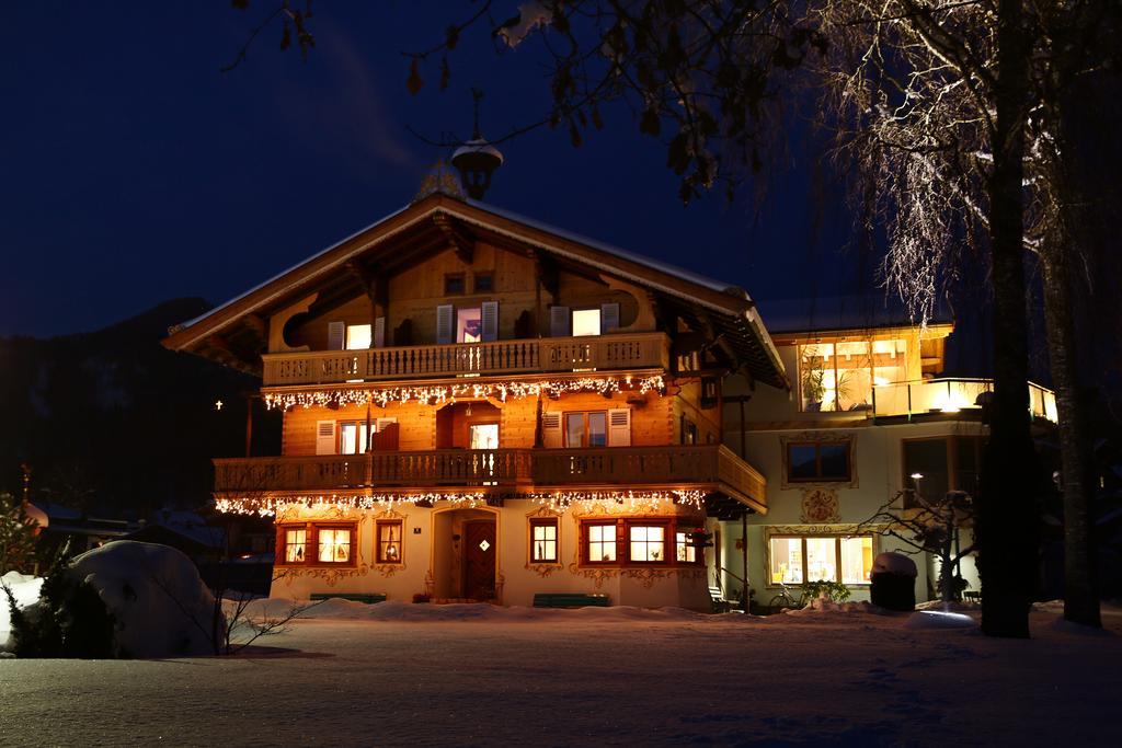 Landhaus Alpengruss Kossen Bagian luar foto